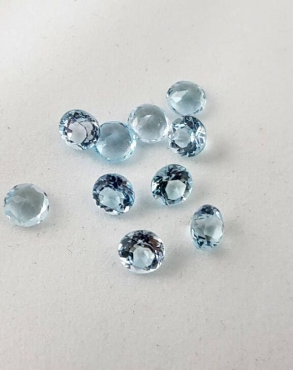 Natural Blue Topaz Gemstone Lot, AAA Faceted Round Cut, 3-5mm