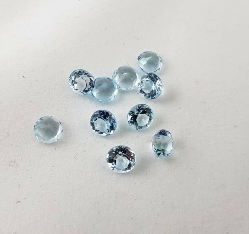 Natural Blue Topaz Gemstone Lot, AAA Faceted Round Cut, 3-5mm