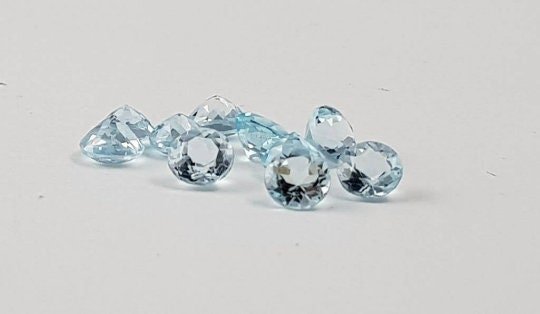 Natural Blue Topaz Gemstone Lot, AAA Faceted Round Cut, 3-5mm - Image 8