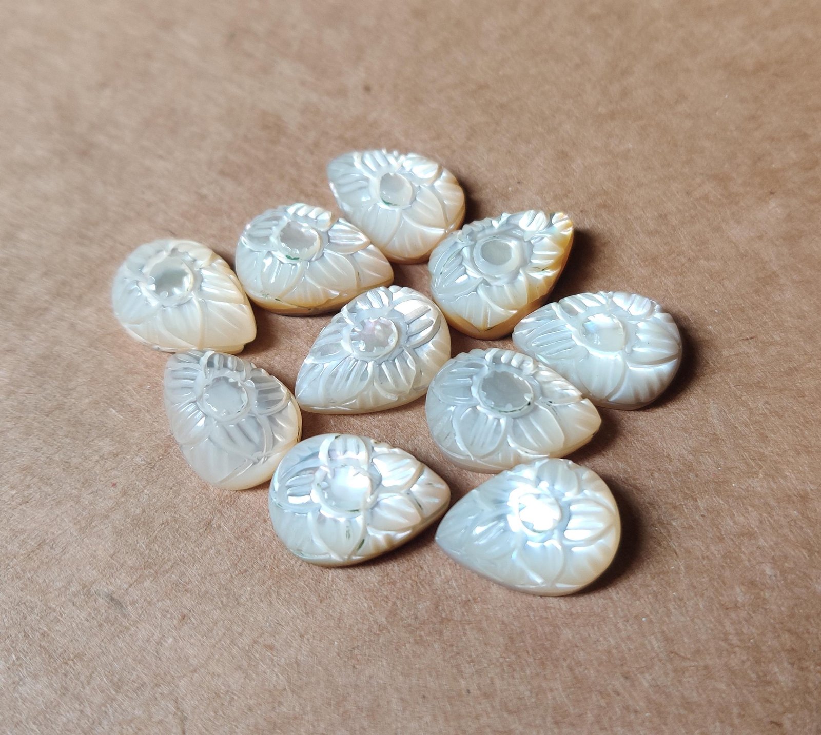 Hand Carved Mother of Pearl Cabochons | Floral Gemstone Lot (10x14mm) - Image 5